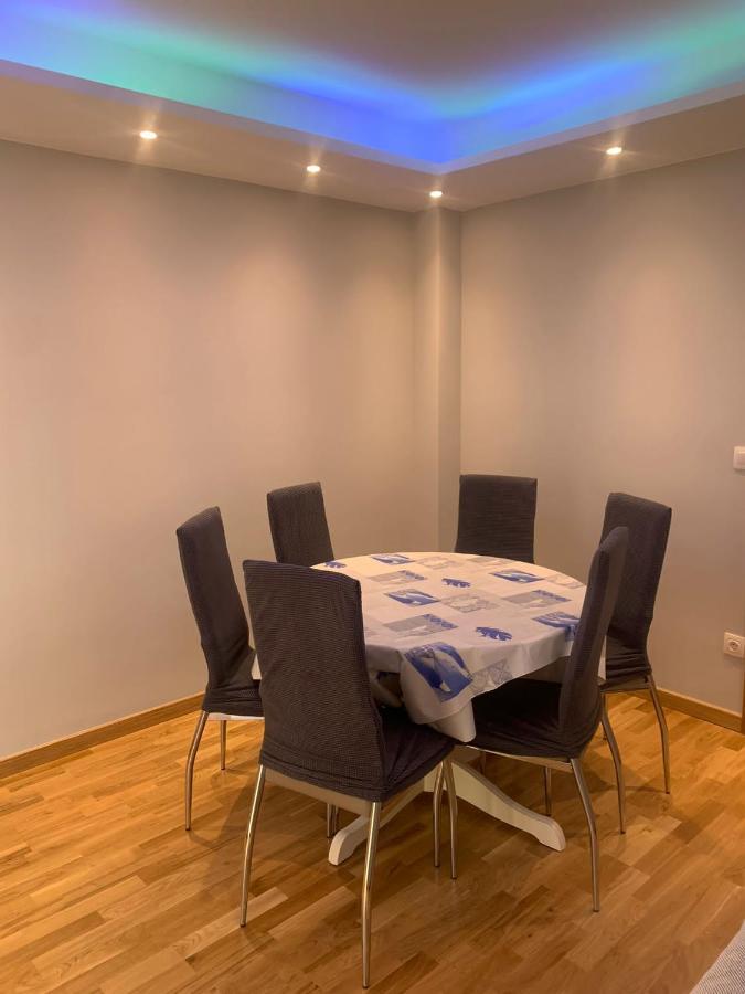 Apartamento Zaragoza Centro 2 Bagian luar foto
